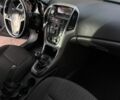 Черный Опель Астра, объемом двигателя 1.7 л и пробегом 256 тыс. км за 7000 $, фото 6 на Automoto.ua