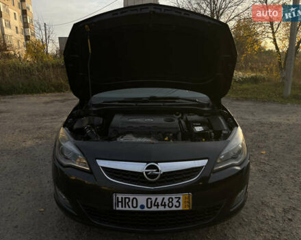 Чорний Опель Астра, об'ємом двигуна 2 л та пробігом 257 тис. км за 7350 $, фото 103 на Automoto.ua