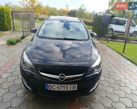 Черный Опель Астра, объемом двигателя 1.69 л и пробегом 230 тыс. км за 8000 $, фото 7 на Automoto.ua