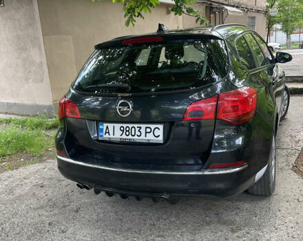 Черный Опель Астра, объемом двигателя 1.69 л и пробегом 368 тыс. км за 6200 $, фото 4 на Automoto.ua