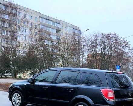 Черный Опель Астра, объемом двигателя 16 л и пробегом 273 тыс. км за 5850 $, фото 6 на Automoto.ua