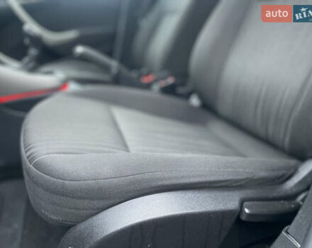 Черный Опель Астра, объемом двигателя 1.4 л и пробегом 210 тыс. км за 5900 $, фото 13 на Automoto.ua