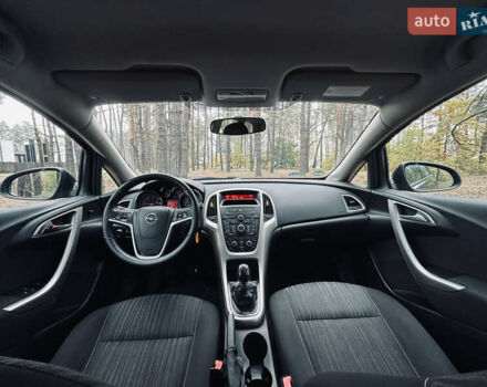 Чорний Опель Астра, об'ємом двигуна 1.7 л та пробігом 268 тис. км за 6950 $, фото 27 на Automoto.ua