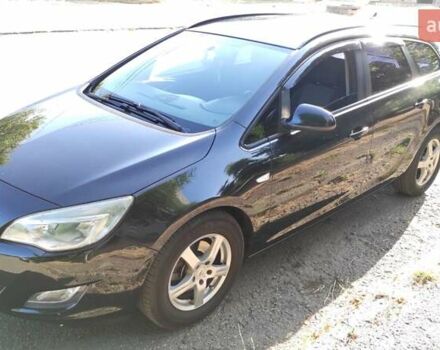 Опель Астра 2012 у Одесі на Automoto.ua Чорний Опель Астра, об'ємом двигуна 1.7 л та пробігом 247 тис. км за 7000 $, фото 4 на Automoto.ua