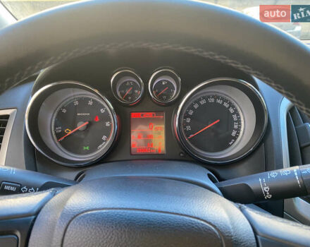 Черный Опель Астра, объемом двигателя 1.7 л и пробегом 260 тыс. км за 7500 $, фото 12 на Automoto.ua