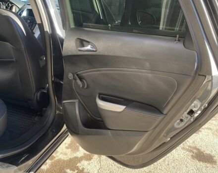 Черный Опель Астра, объемом двигателя 1.7 л и пробегом 260 тыс. км за 7500 $, фото 10 на Automoto.ua