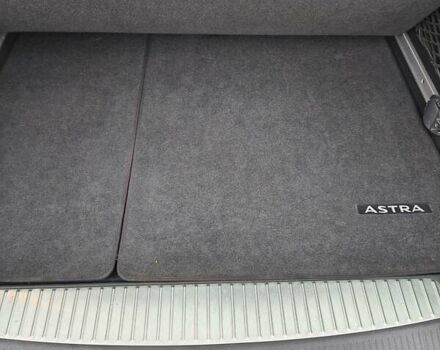 Черный Опель Астра, объемом двигателя 2 л и пробегом 175 тыс. км за 8300 $, фото 24 на Automoto.ua