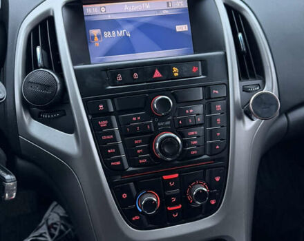 Чорний Опель Астра, об'ємом двигуна 1.4 л та пробігом 269 тис. км за 8400 $, фото 11 на Automoto.ua