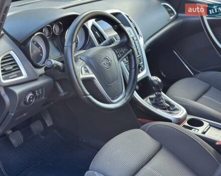 Черный Опель Астра, объемом двигателя 1.7 л и пробегом 221 тыс. км за 7799 $, фото 26 на Automoto.ua