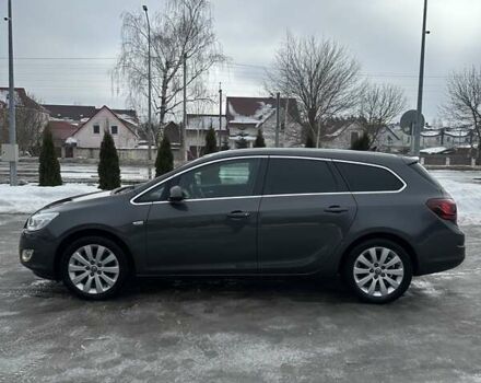 Черный Опель Астра, объемом двигателя 1.7 л и пробегом 222 тыс. км за 8600 $, фото 4 на Automoto.ua