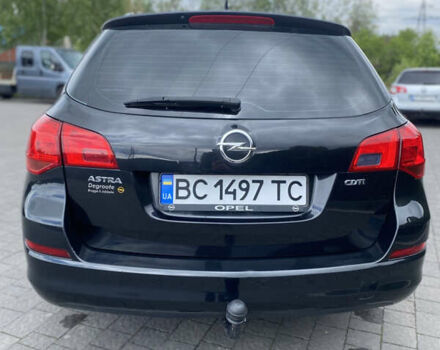 Черный Опель Астра, объемом двигателя 1.7 л и пробегом 265 тыс. км за 6300 $, фото 10 на Automoto.ua
