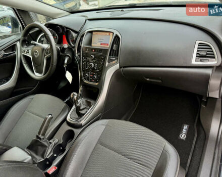 Чорний Опель Астра, об'ємом двигуна 1.7 л та пробігом 207 тис. км за 6999 $, фото 25 на Automoto.ua