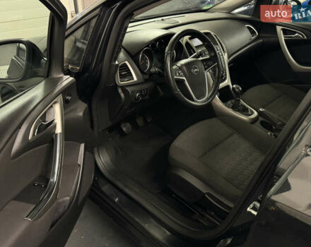 Черный Опель Астра, объемом двигателя 1.4 л и пробегом 203 тыс. км за 7250 $, фото 7 на Automoto.ua