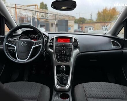 Черный Опель Астра, объемом двигателя 1.4 л и пробегом 211 тыс. км за 7790 $, фото 34 на Automoto.ua