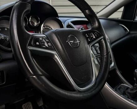 Черный Опель Астра, объемом двигателя 1.7 л и пробегом 218 тыс. км за 8500 $, фото 38 на Automoto.ua