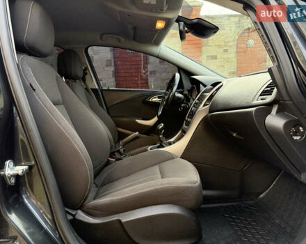 Черный Опель Астра, объемом двигателя 1.7 л и пробегом 258 тыс. км за 6999 $, фото 29 на Automoto.ua