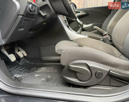 Черный Опель Астра, объемом двигателя 1.7 л и пробегом 258 тыс. км за 6999 $, фото 49 на Automoto.ua