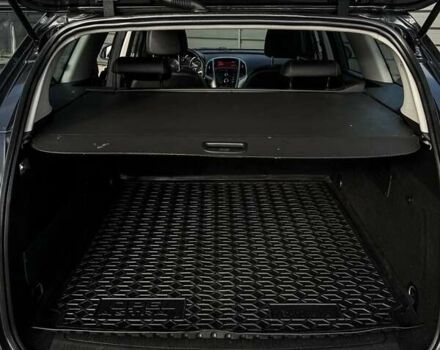 Черный Опель Астра, объемом двигателя 1.7 л и пробегом 218 тыс. км за 8500 $, фото 39 на Automoto.ua