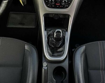 Черный Опель Астра, объемом двигателя 1.7 л и пробегом 218 тыс. км за 8500 $, фото 29 на Automoto.ua