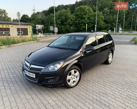 Черный Опель Астра, объемом двигателя 1.6 л и пробегом 231 тыс. км за 5800 $, фото 2 на Automoto.ua