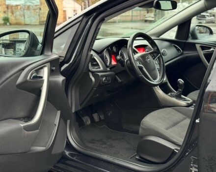 Черный Опель Астра, объемом двигателя 1.4 л и пробегом 211 тыс. км за 6940 $, фото 9 на Automoto.ua