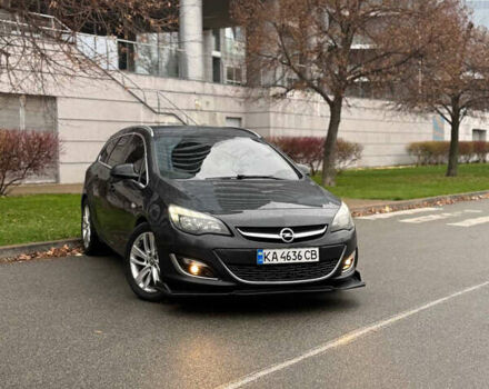 Черный Опель Астра, объемом двигателя 1.7 л и пробегом 245 тыс. км за 7000 $, фото 5 на Automoto.ua