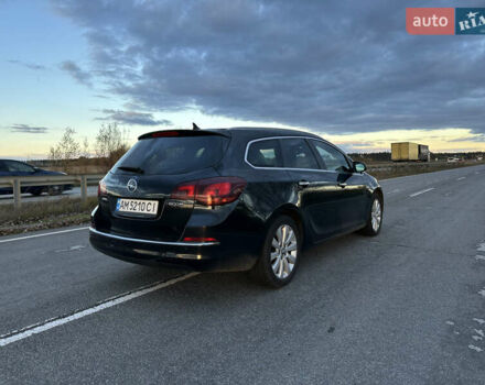 Опель Астра 2013 у Житомирі на Automoto.ua Чорний Опель Астра, об'ємом двигуна 1.7 л та пробігом 193 тис. км за 7800 $, фото 10 на Automoto.ua