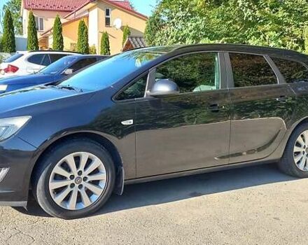 Черный Опель Астра, объемом двигателя 2 л и пробегом 287 тыс. км за 8200 $, фото 2 на Automoto.ua