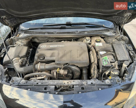 Черный Опель Астра, объемом двигателя 1.7 л и пробегом 258 тыс. км за 6999 $, фото 89 на Automoto.ua