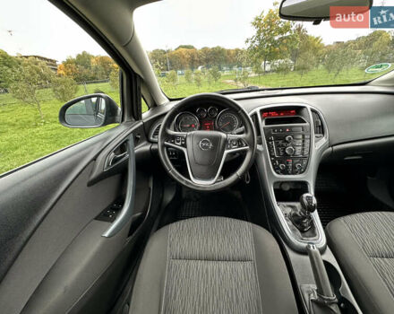 Опель Астра 2013 в Ивано-Франковске на Automoto.ua Черный Опель Астра, объемом двигателя 1.69 л и пробегом 245 тыс. км за 7450 $, фото 14 на Automoto.ua