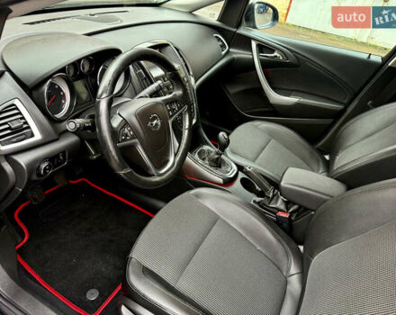 Чорний Опель Астра, об'ємом двигуна 1.7 л та пробігом 205 тис. км за 7699 $, фото 12 на Automoto.ua