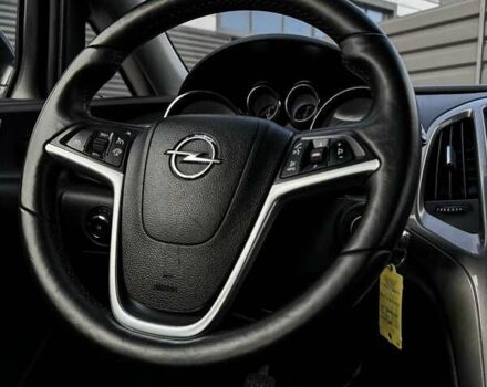 Черный Опель Астра, объемом двигателя 1.7 л и пробегом 218 тыс. км за 8500 $, фото 24 на Automoto.ua