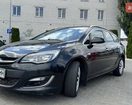 Черный Опель Астра, объемом двигателя 1.36 л и пробегом 250 тыс. км за 7500 $, фото 4 на Automoto.ua