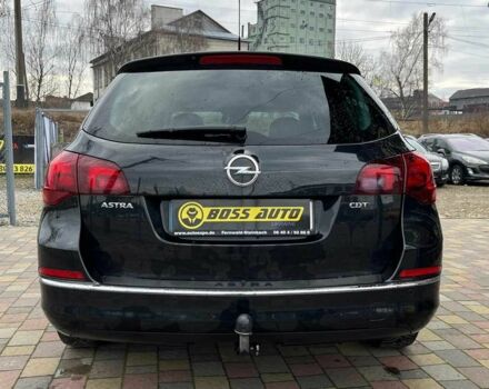 Черный Опель Астра, объемом двигателя 1.7 л и пробегом 285 тыс. км за 8700 $, фото 5 на Automoto.ua