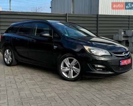 Черный Опель Астра, объемом двигателя 1.7 л и пробегом 218 тыс. км за 8500 $, фото 4 на Automoto.ua