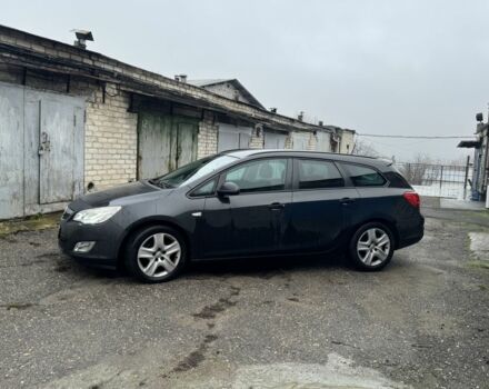 Черный Опель Астра, объемом двигателя 0 л и пробегом 380 тыс. км за 3500 $, фото 2 на Automoto.ua