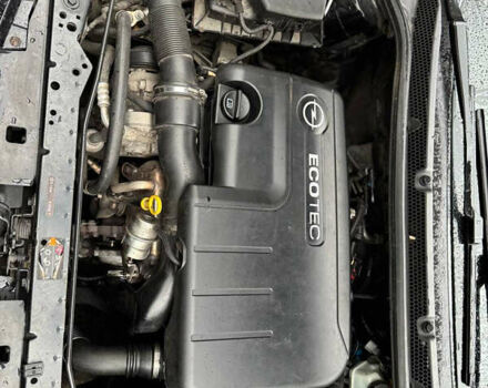 Черный Опель Астра, объемом двигателя 1.7 л и пробегом 245 тыс. км за 7000 $, фото 18 на Automoto.ua