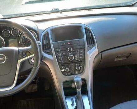 Черный Опель Астра, объемом двигателя 2 л и пробегом 287 тыс. км за 8200 $, фото 12 на Automoto.ua