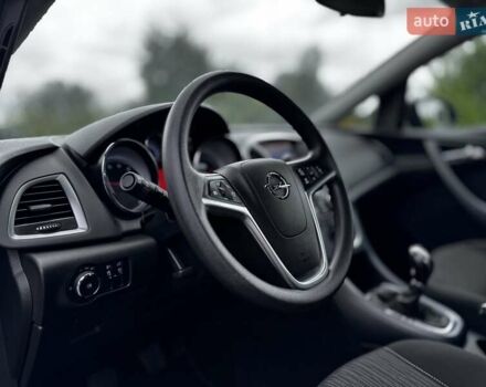 Черный Опель Астра, объемом двигателя 1.4 л и пробегом 158 тыс. км за 7400 $, фото 15 на Automoto.ua