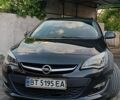 Черный Опель Астра, объемом двигателя 1.7 л и пробегом 254 тыс. км за 8700 $, фото 1 на Automoto.ua