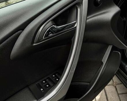 Чорний Опель Астра, об'ємом двигуна 1.7 л та пробігом 205 тис. км за 8900 $, фото 53 на Automoto.ua