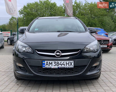 Черный Опель Астра, объемом двигателя 1.7 л и пробегом 234 тыс. км за 8599 $, фото 3 на Automoto.ua