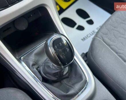 Опель Астра 2013 в Ивано-Франковске на Automoto.ua Черный Опель Астра, объемом двигателя 1.69 л и пробегом 216 тыс. км за 7800 $, фото 15 на Automoto.ua