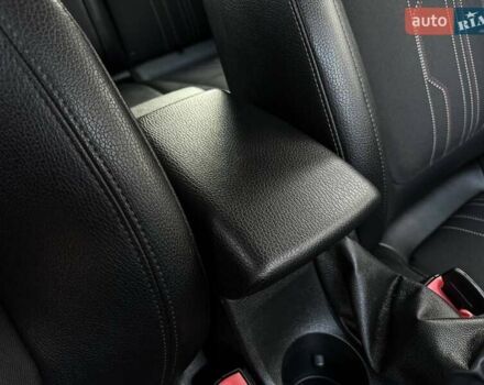 Черный Опель Астра, объемом двигателя 1.7 л и пробегом 218 тыс. км за 8500 $, фото 35 на Automoto.ua