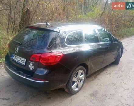 Опель Астра 2013 у Василькове на Automoto.ua Чорний Опель Астра, об'ємом двигуна 1.69 л та пробігом 228 тис. км за 7300 $, фото 11 на Automoto.ua