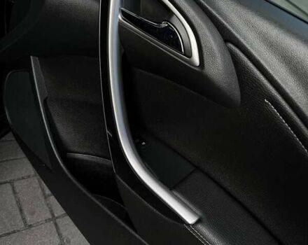 Черный Опель Астра, объемом двигателя 1.7 л и пробегом 218 тыс. км за 8500 $, фото 26 на Automoto.ua