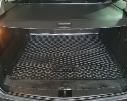 Черный Опель Астра, объемом двигателя 1.6 л и пробегом 251 тыс. км за 7600 $, фото 19 на Automoto.ua