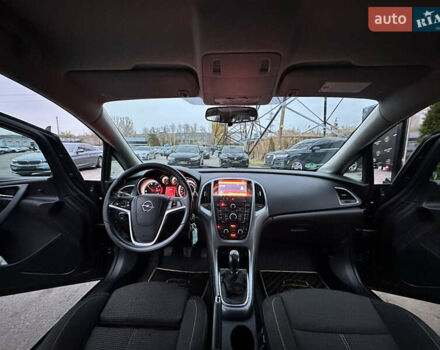 Опель Астра 2014 в Харькове на Automoto.ua Черный Опель Астра, объемом двигателя 1.7 л и пробегом 266 тыс. км за 8900 $, фото 18 на Automoto.ua