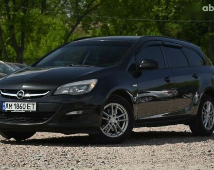 Опель Астра 2014 в Бердичеве на Automoto.ua Черный Опель Астра, объемом двигателя 2 л и пробегом 236 тыс. км за 8999 $, фото 5 на Automoto.ua