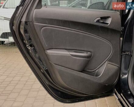 Черный Опель Астра, объемом двигателя 1.7 л и пробегом 326 тыс. км за 8655 $, фото 25 на Automoto.ua